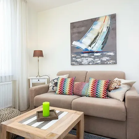 Ferienresidenz Seelust Whg 5 * Waren (Müritz)
